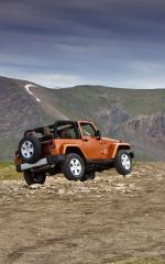 Jeep Wrangler Sahara 2011 года